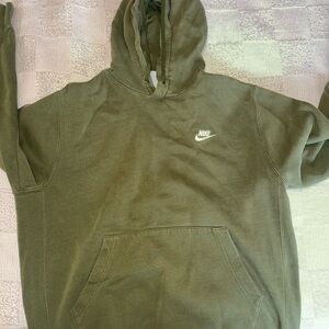 Nike Men's Green Hoodie